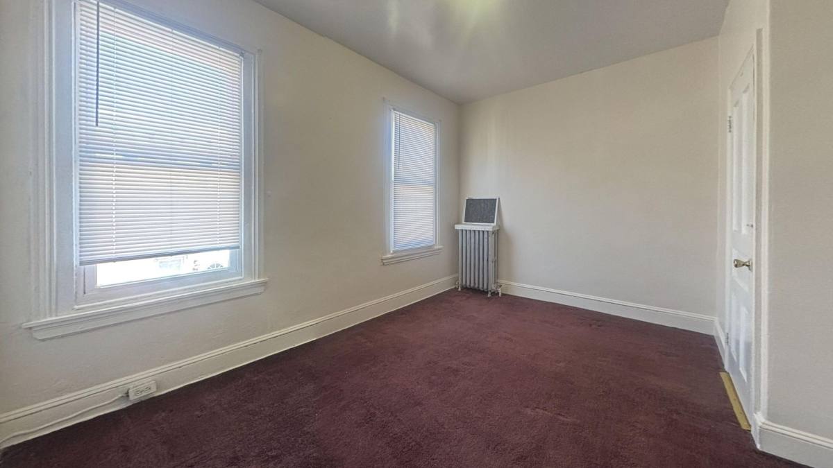 House for rent at 150 W Palmer St, Philadelphia, PA 19122