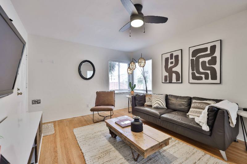 Apartment for rent at 4788 W Mountain View #B, San Diego, CA 92116