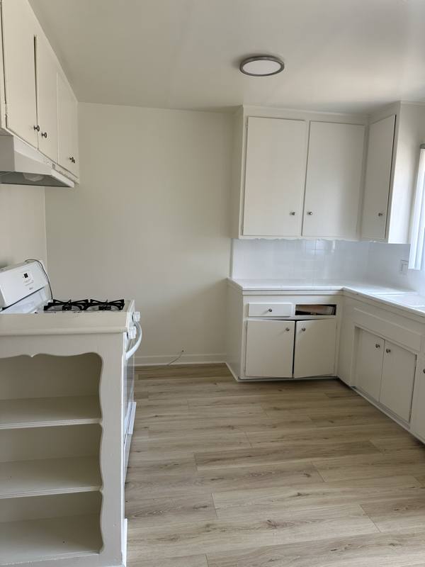 Apartment for rent at 8200 Owensmouth Ave, Canoga Park, CA 91304