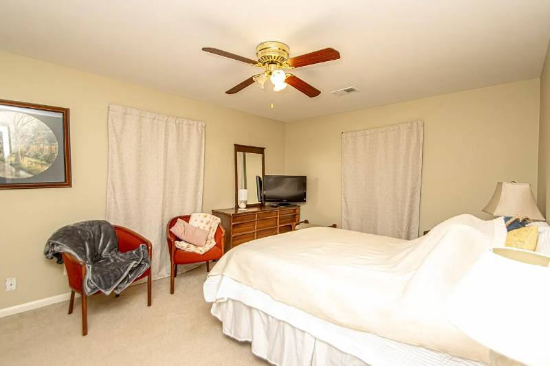 Apartment for rent at 3801 Hill Rd #5, Little Rock, AR 72205
