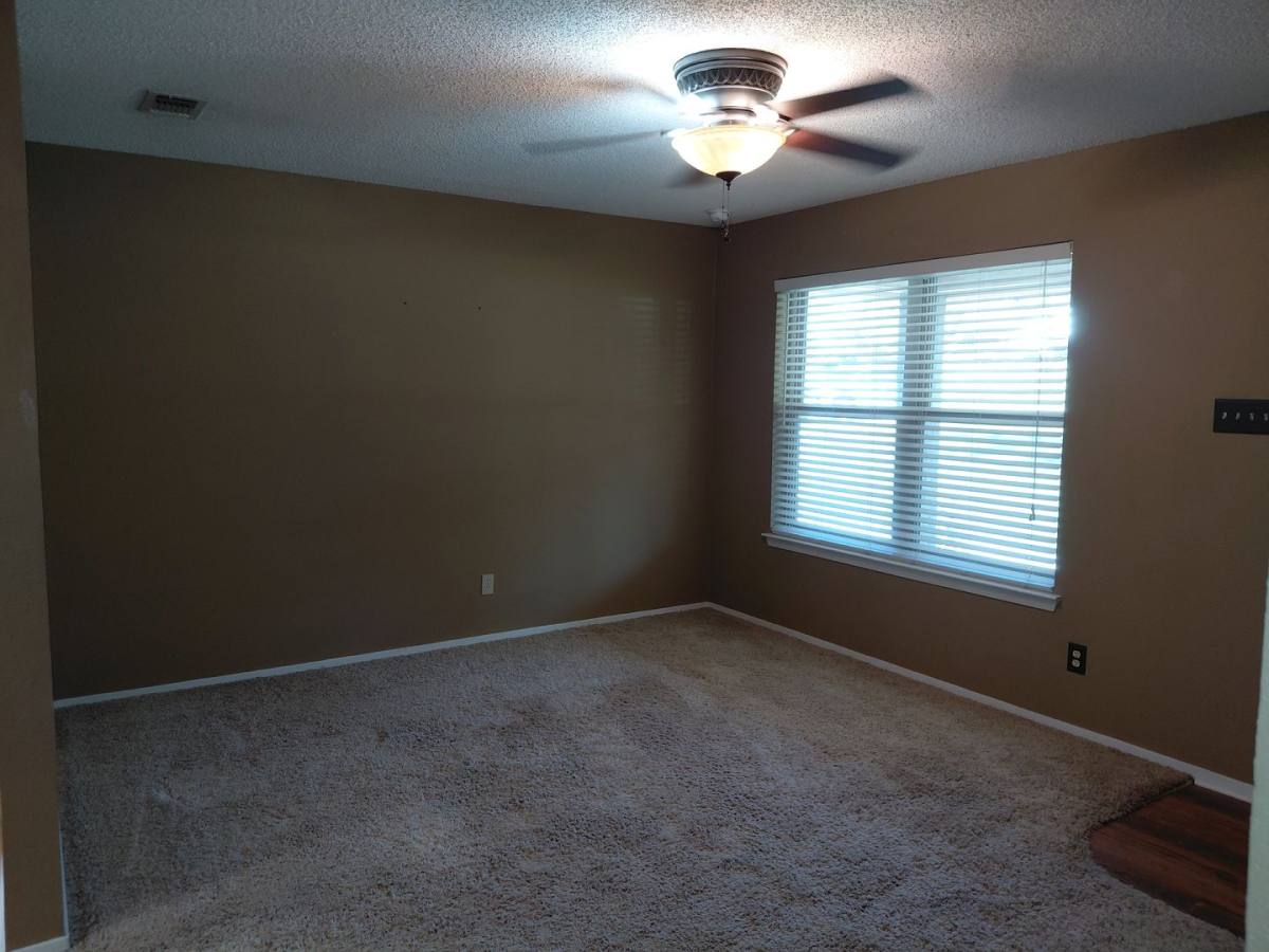 House for rent at 3725 Greenwood Rd, Weatherford, TX 76088