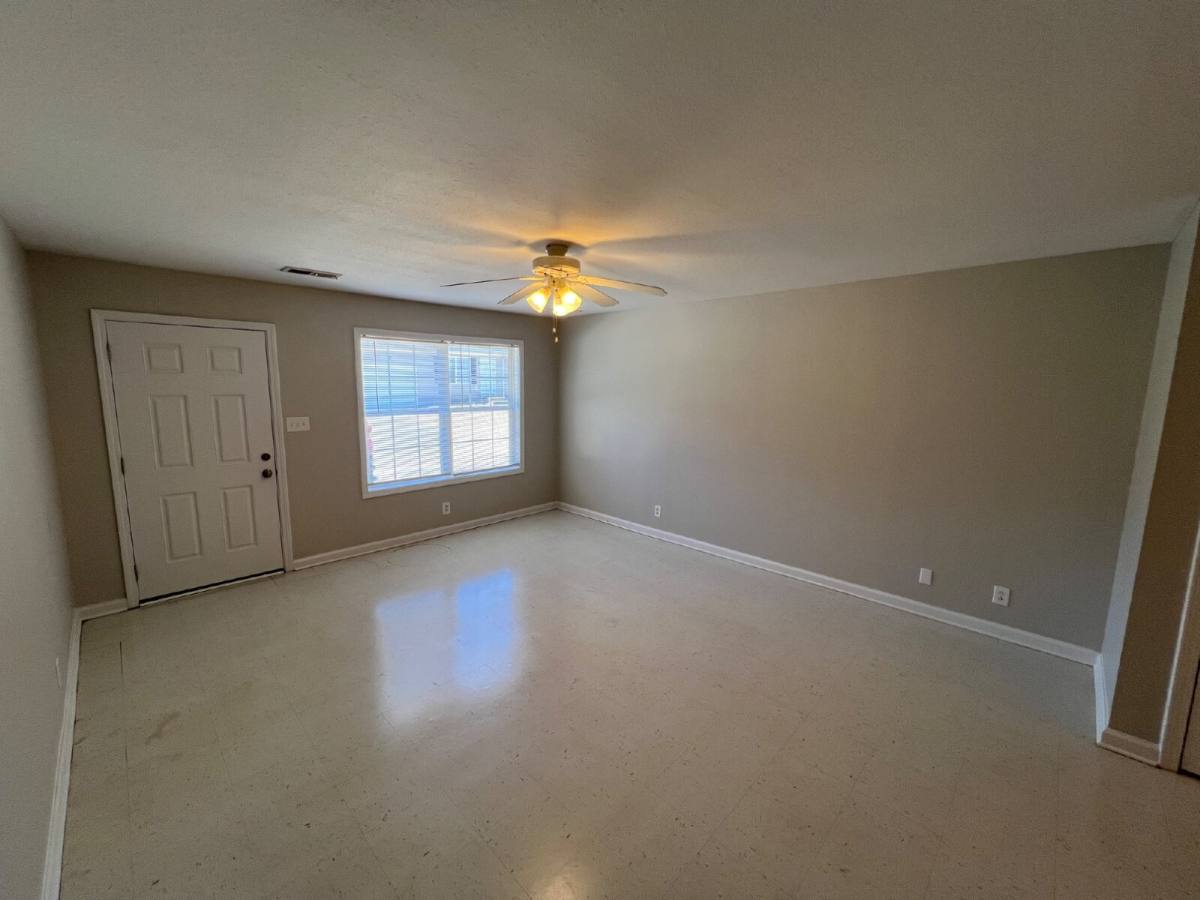 Townhouse for rent at 9101 Pembroke Oak Grove Rd #3E, Oak Grove, KY 42262