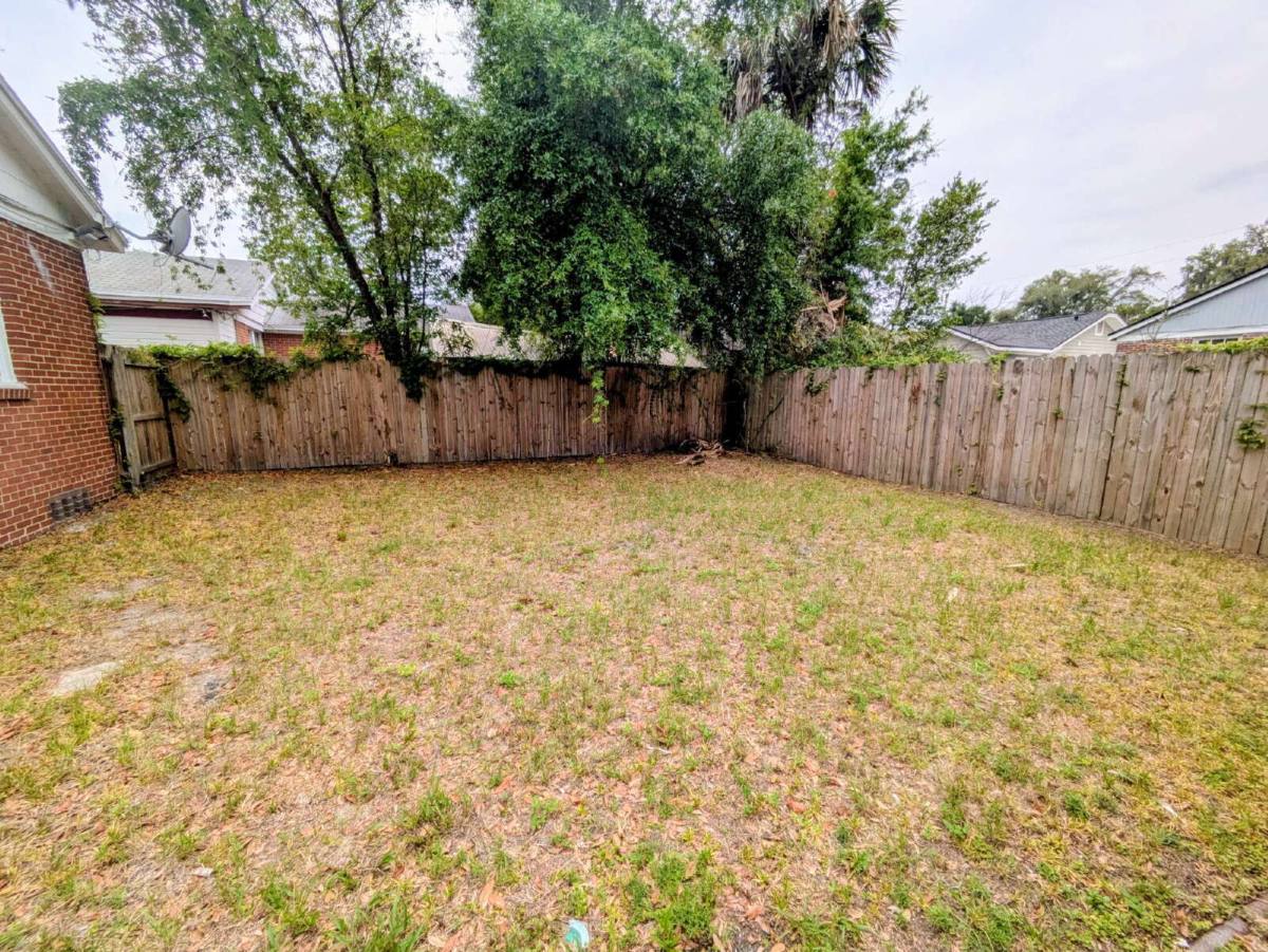 House for rent at 6552 Sapphire Dr, Jacksonville, FL 32208