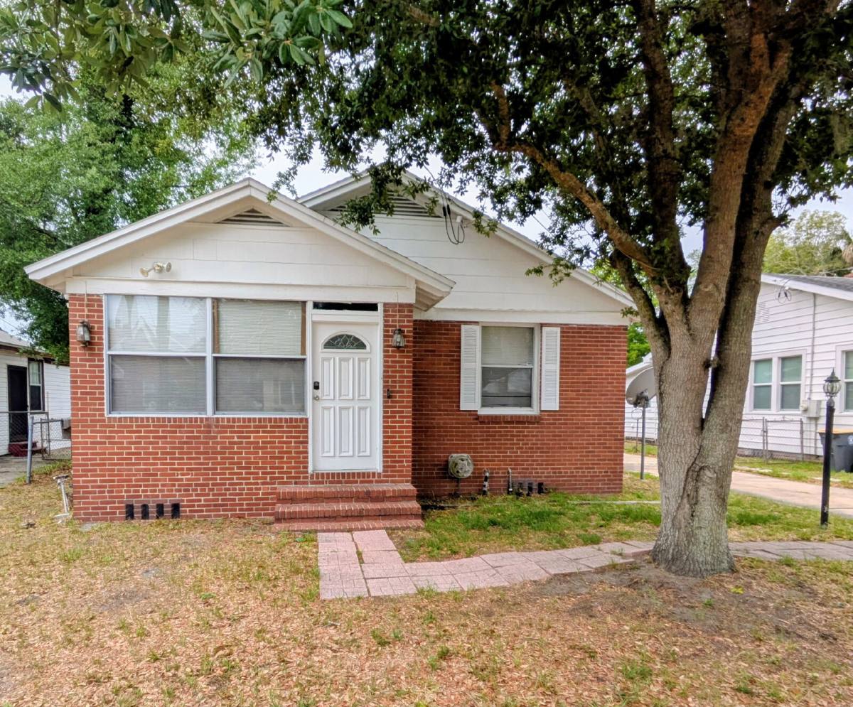 House for rent at 6552 Sapphire Dr, Jacksonville, FL 32208
