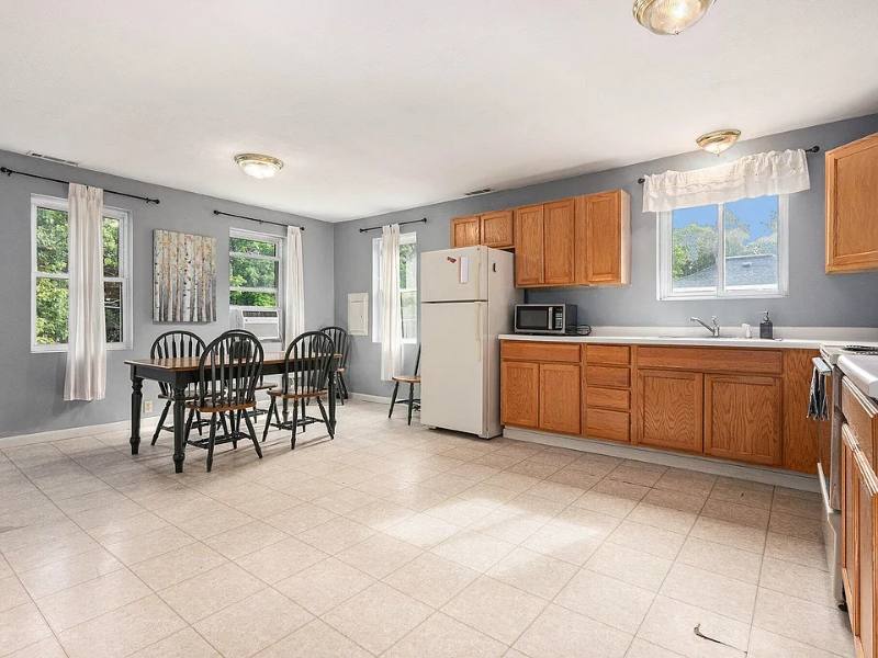 Apartment for rent at 247 W Franklin St, Otsego, MI 49078