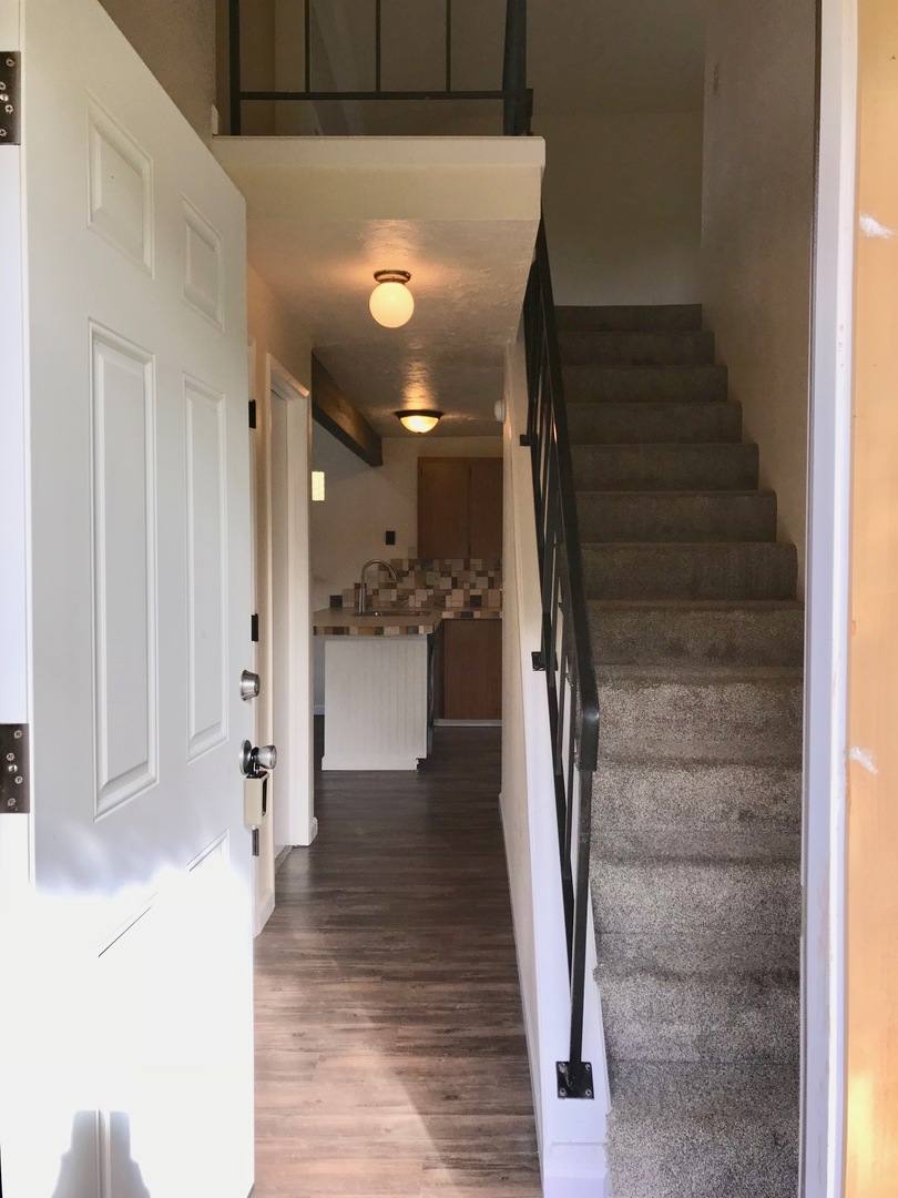 Apartment for rent at 1539 15th Ave SE, Albany, OR 97322