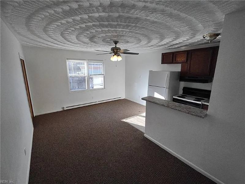 Apartment for rent at 718 Lesner Ave #4, Norfolk, VA 23518