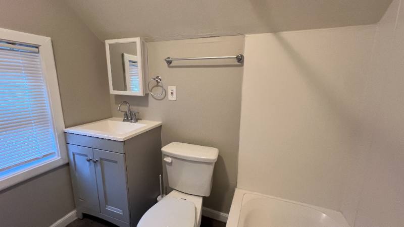Apartment for rent at 50 Vernon St #3, Holyoke, MA 01040