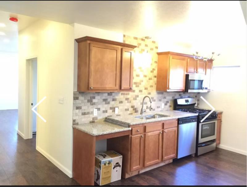 Apartment for rent at 102 Gilfillan St, Franklin, PA 16323