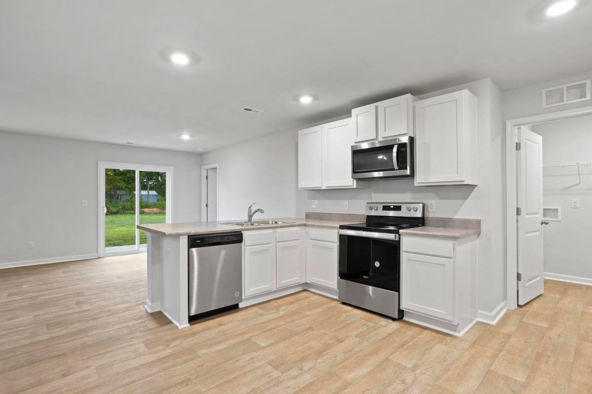 House for rent at 111 Cassidy Lane, Holly Ridge, NC 28445