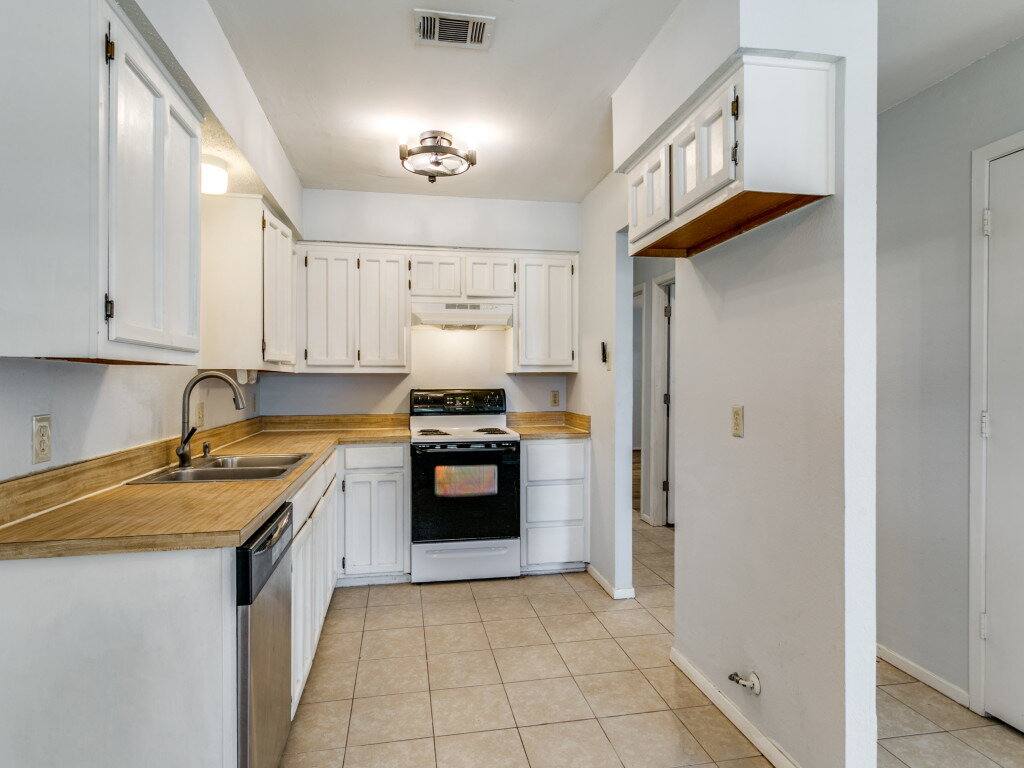 980 Meadow Circle S, Keller, TX 76248 - Townhouse for Rent - Image 3