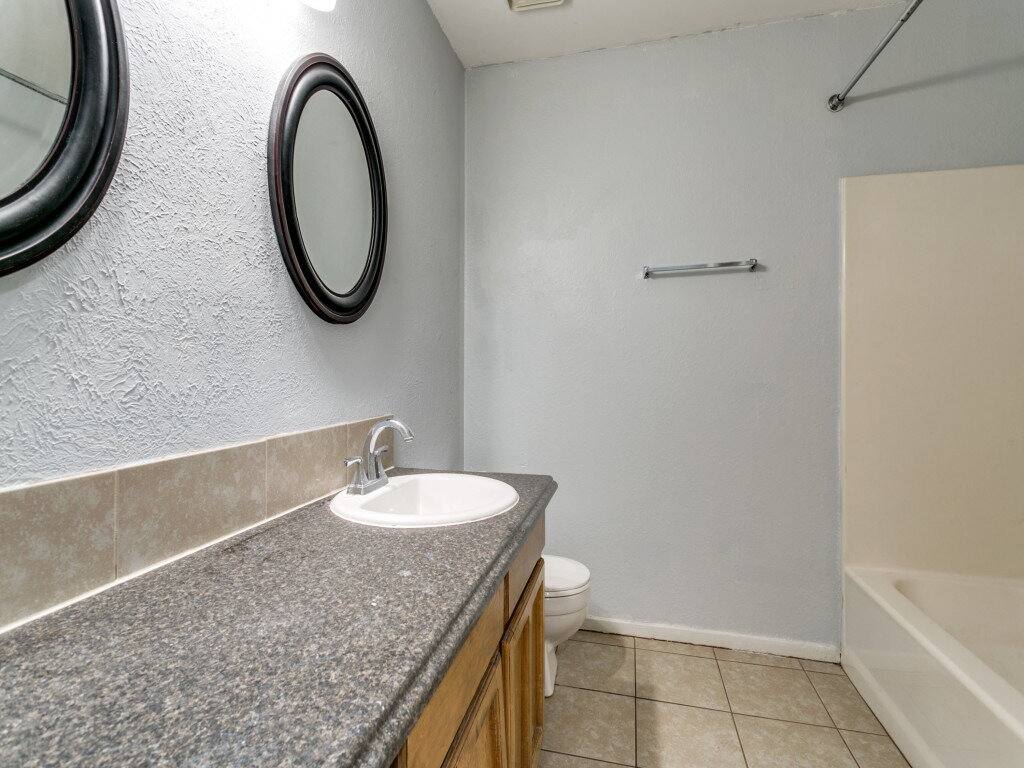 980 Meadow Circle S, Keller, TX 76248 - Townhouse for Rent - Image 8