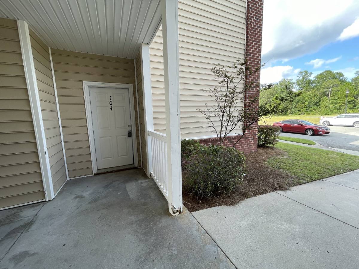 Apartment for rent at 400 Telfair Dr #104, Hinesville, GA 31313