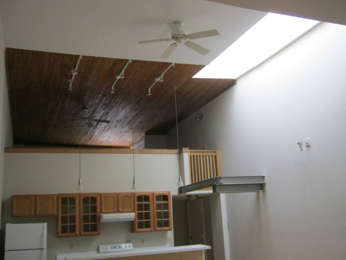 Apartment for rent at 641 N High St, Columbus, OH 43215