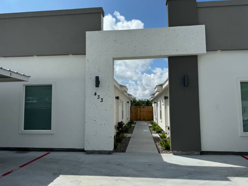 Apartment for rent at 433 E Acacia #4, Alamo, TX 78516