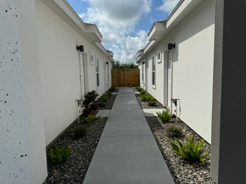 Apartment for rent at 433 E Acacia #4, Alamo, TX 78516