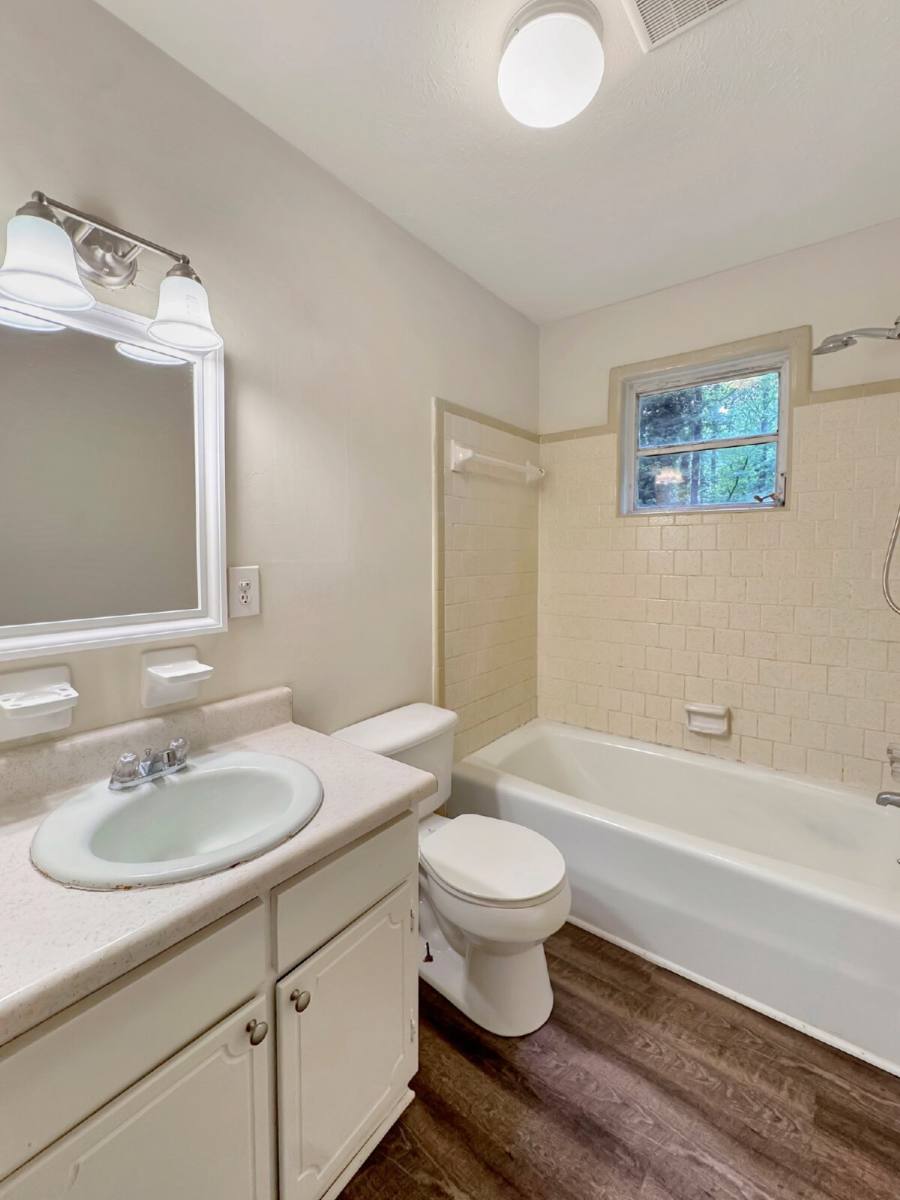 House for rent at 3633 Oakland Lane, Gainesville, GA 30504