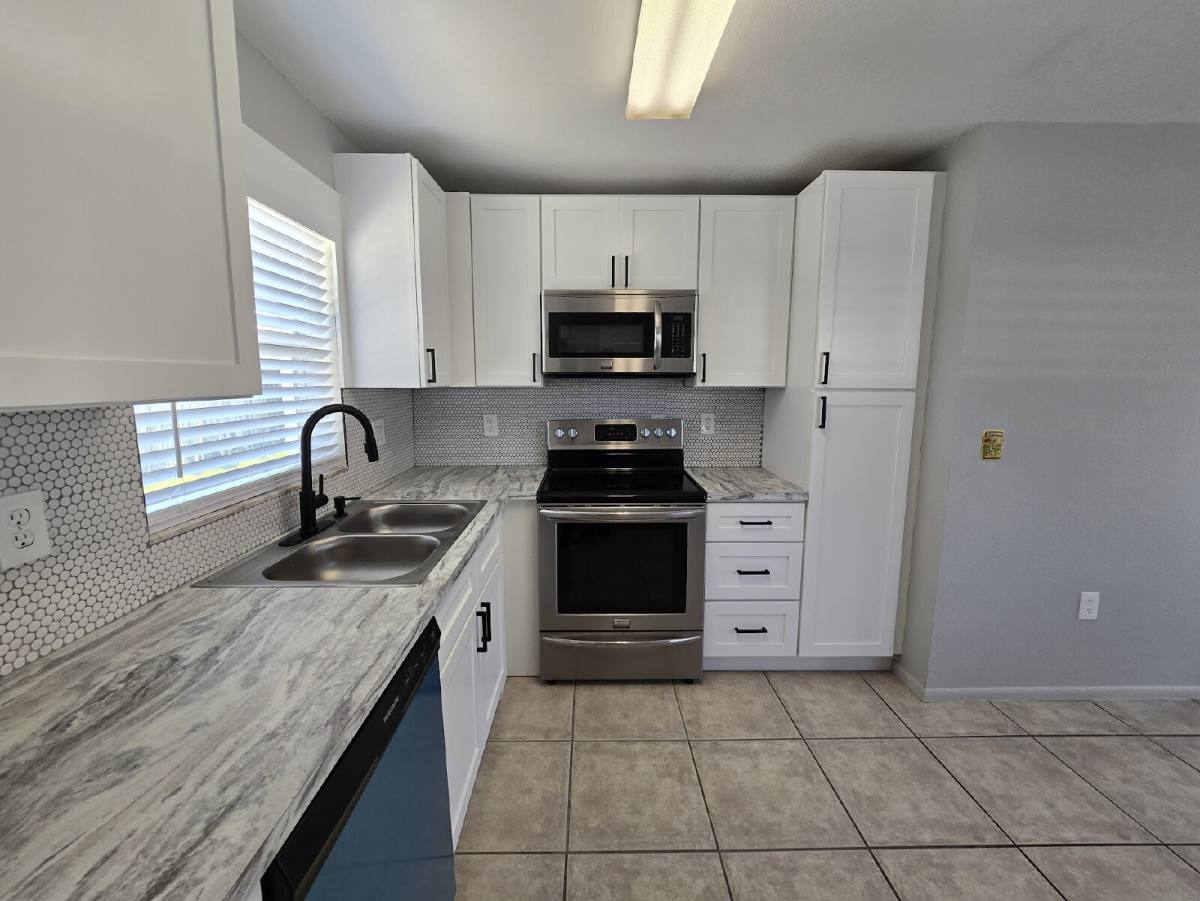 Townhouse for rent at 5424 Amy Lane, New Port Richey, FL 34652