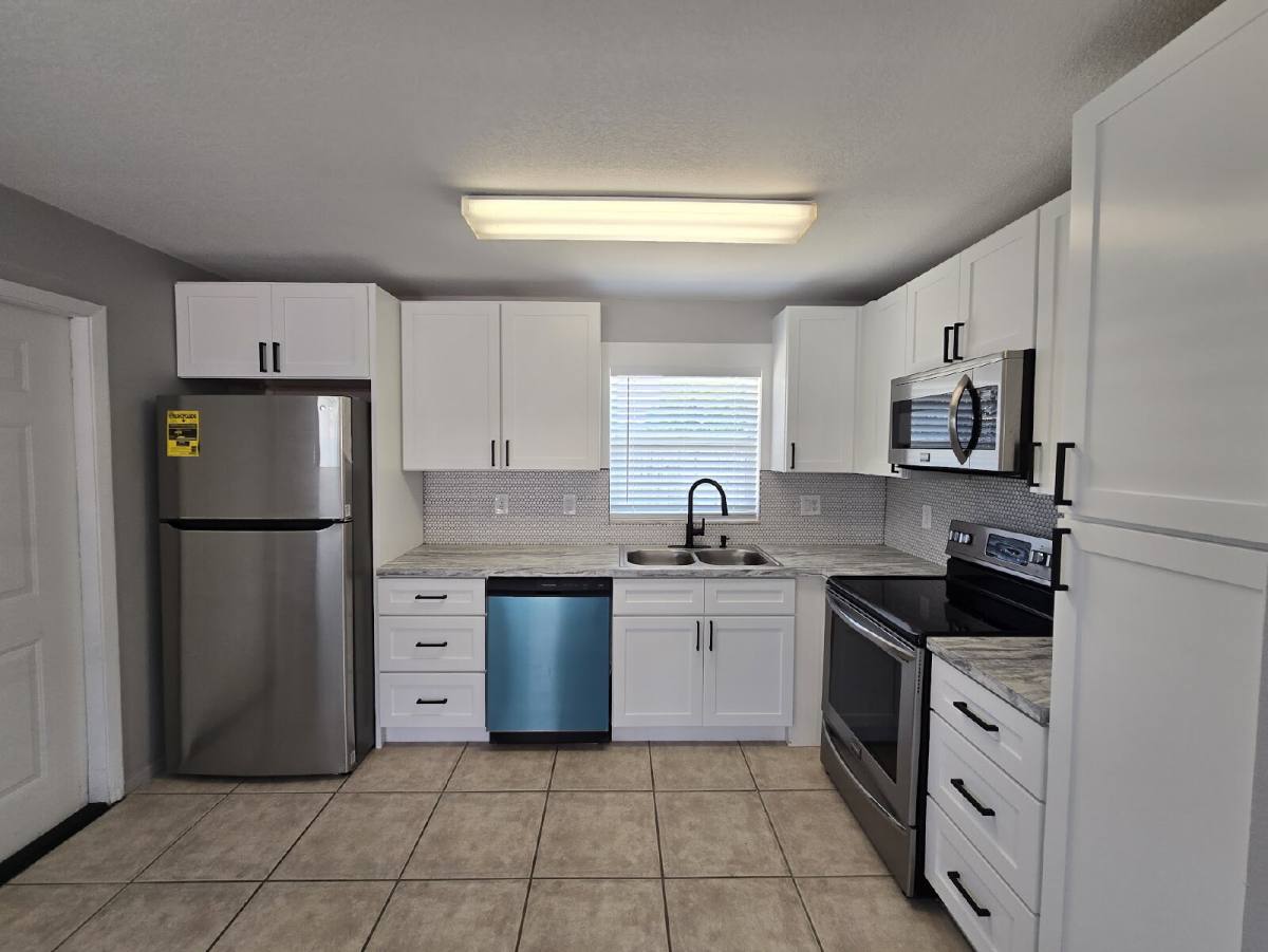 Townhouse for rent at 5424 Amy Lane, New Port Richey, FL 34652
