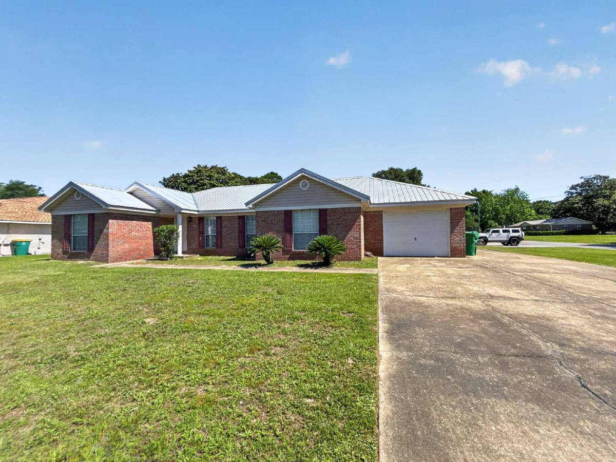 House for rent at 309 Union St, Fort Walton Beach, FL 32547