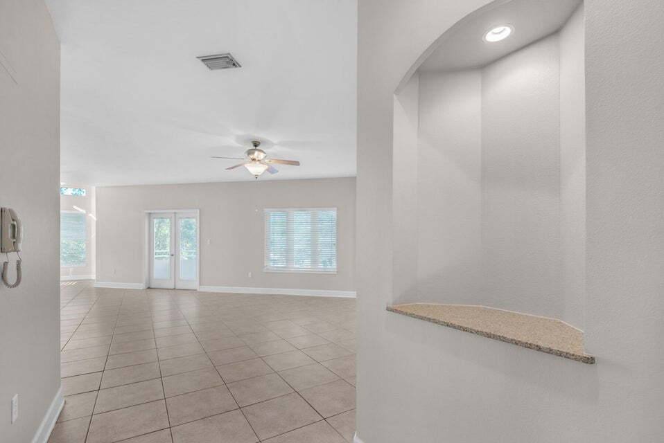 Condo for rent at 119 Beal Parkway SE #203, Fort Walton Beach, FL 32548