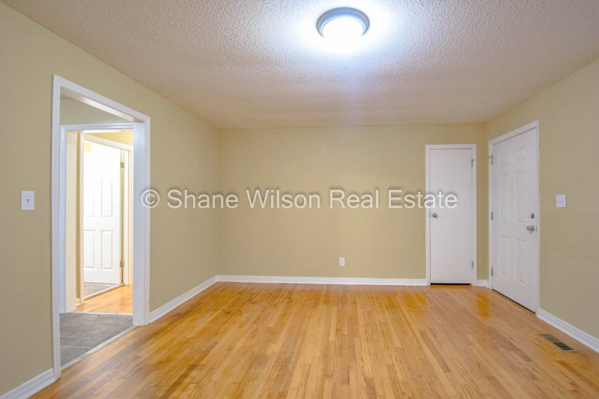 House for rent at 804 Henderson Ave, Rossville, GA 30741