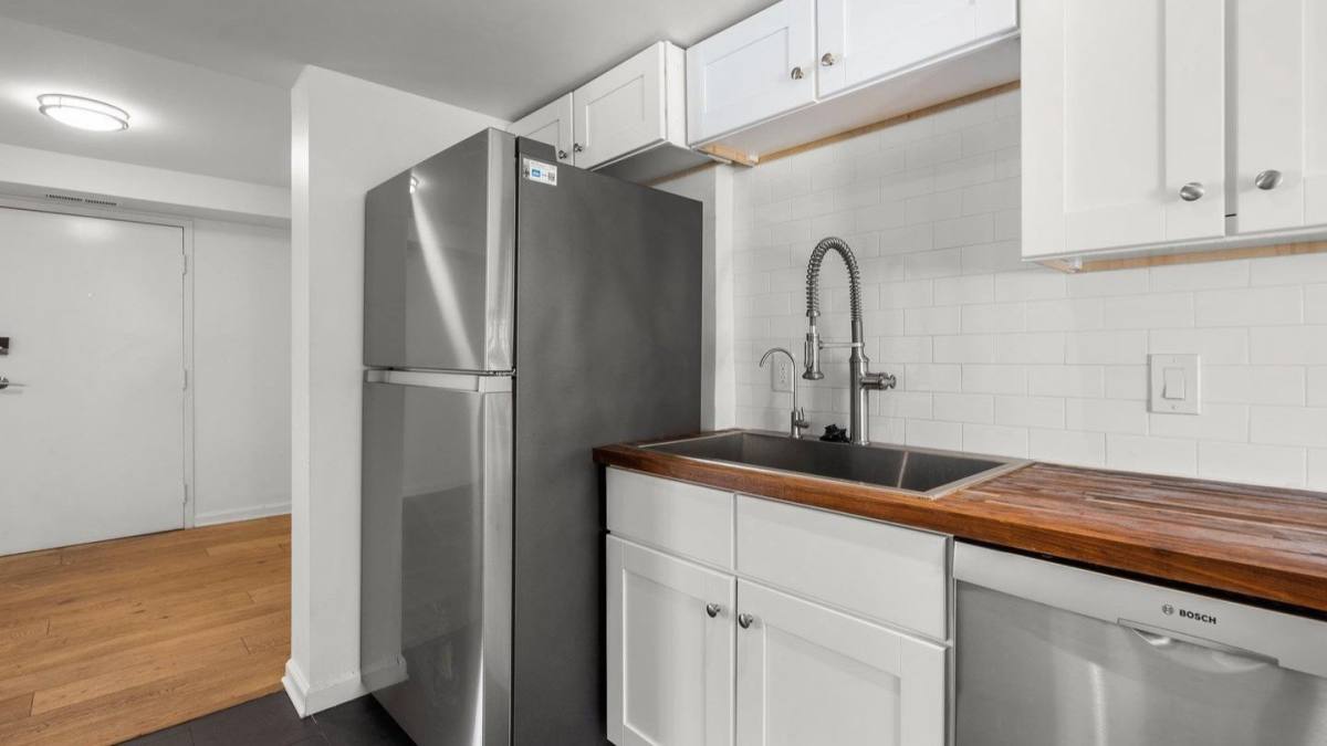 House for rent at 1321 I St NE, Washington, DC 20002