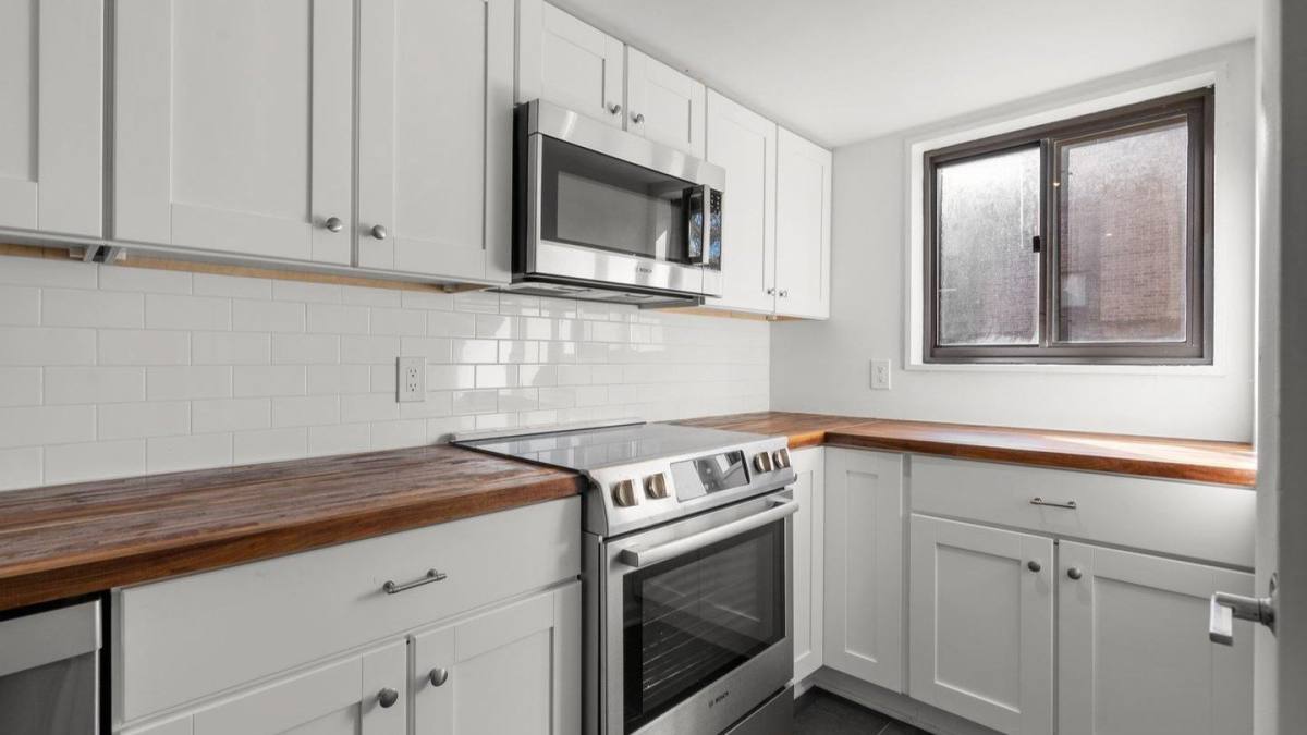 House for rent at 1321 I St NE, Washington, DC 20002