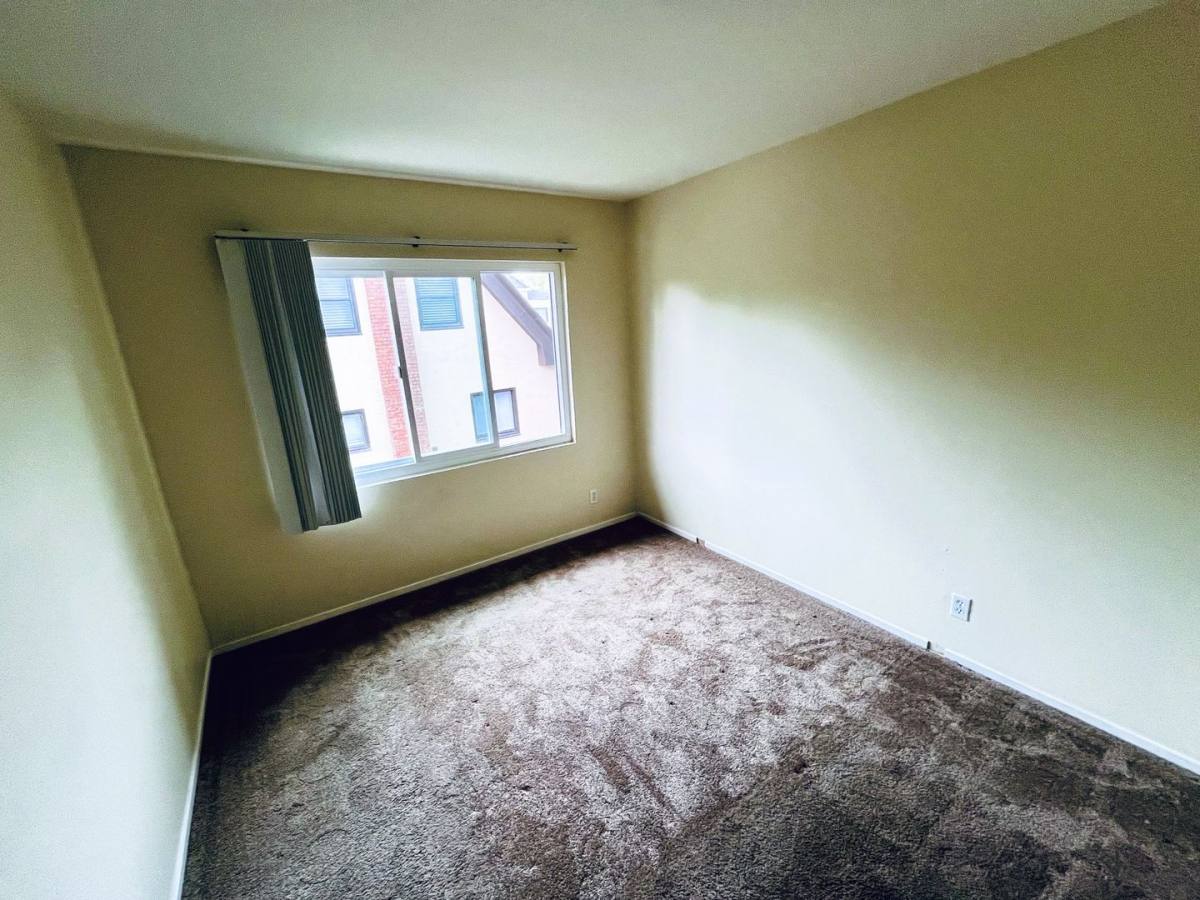 Apartment for rent at 249 E Bellevue Ave, San Mateo, CA 94401
