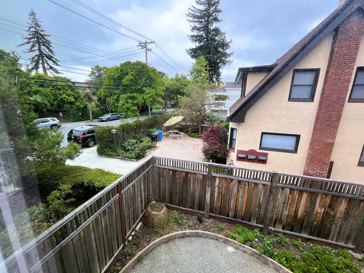 Apartment for rent at 249 E Bellevue Ave, San Mateo, CA 94401