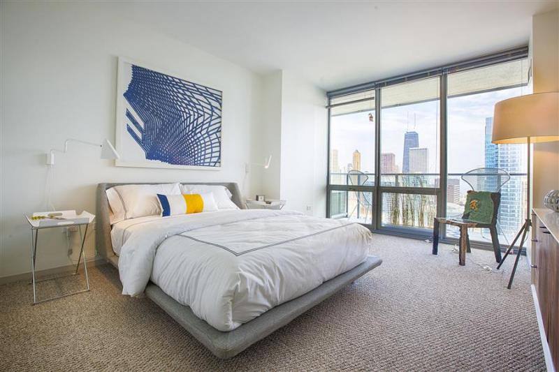 Condo for rent at 333 E Wacker, Chicago, IL 60601