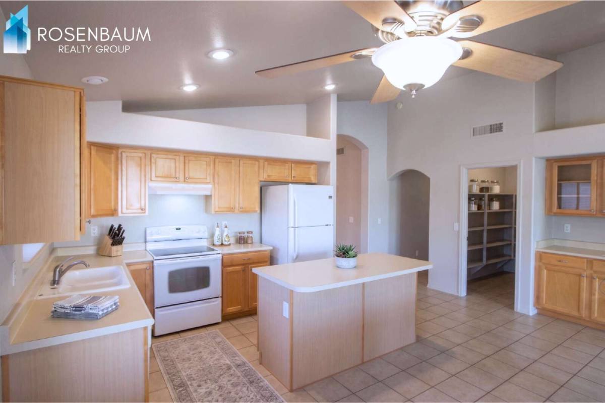 House for rent at 940 S Lafayette Dr, Chandler, AZ 85225