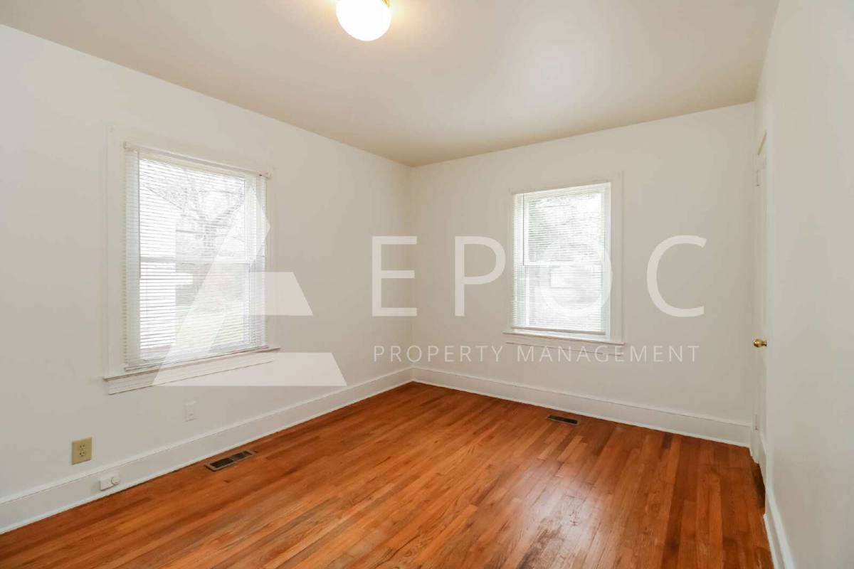 House for rent at 919 Bellvue St, Burlington, NC 27217