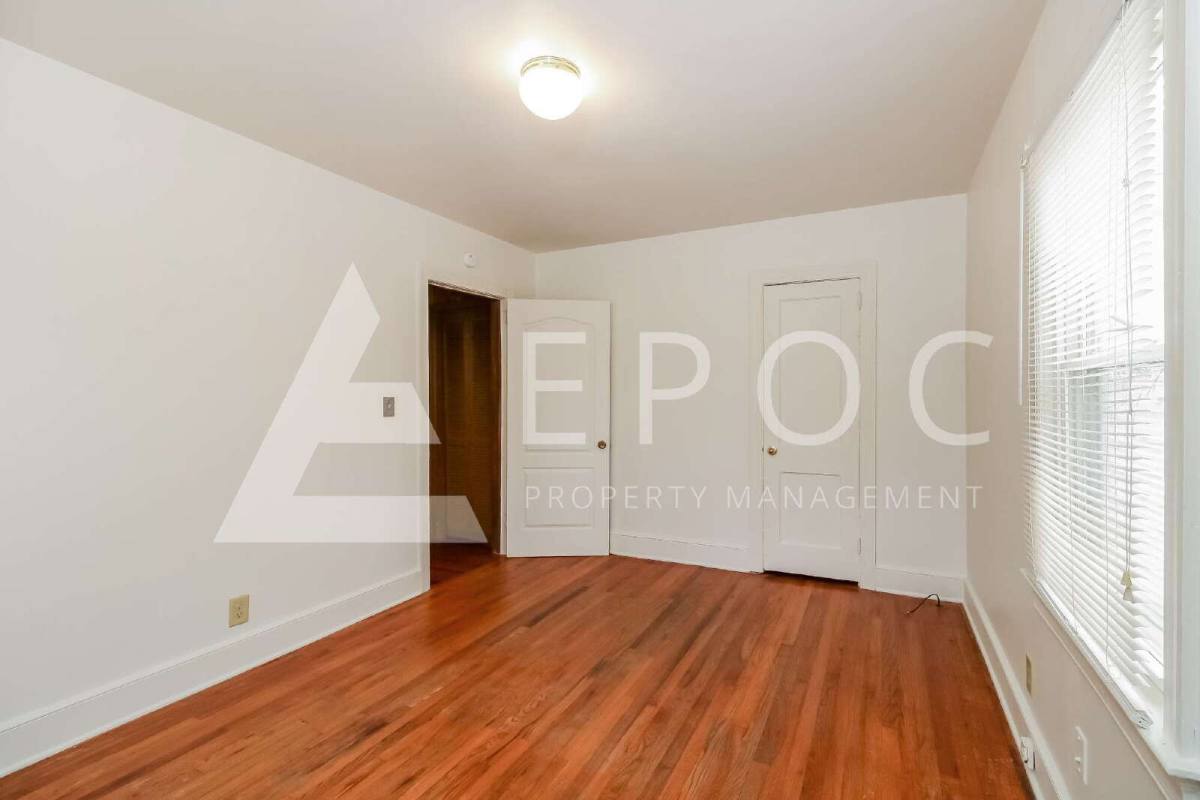 House for rent at 919 Bellvue St, Burlington, NC 27217