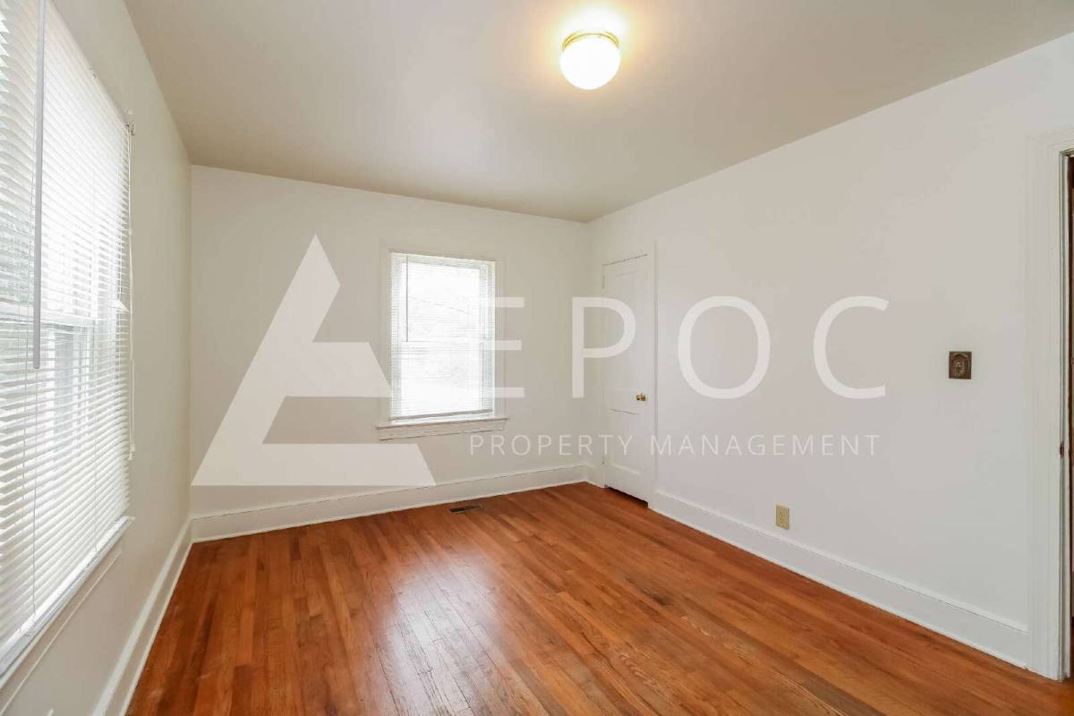 House for rent at 919 Bellvue St, Burlington, NC 27217