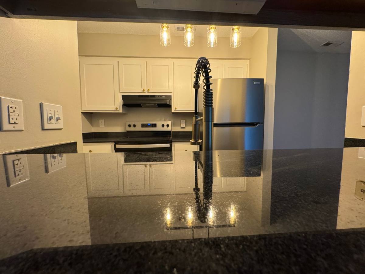 Apartment for rent at 920 Highland Ave, Greensboro, NC 27403