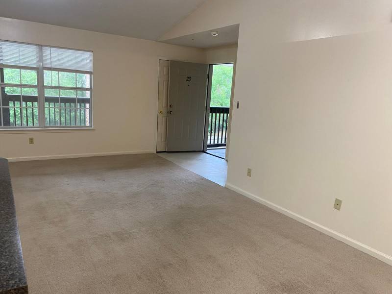 Apartment for rent at 120 Louise St #12, Swainsboro, GA 30401