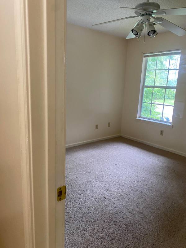 Apartment for rent at 120 Louise St #12, Swainsboro, GA 30401