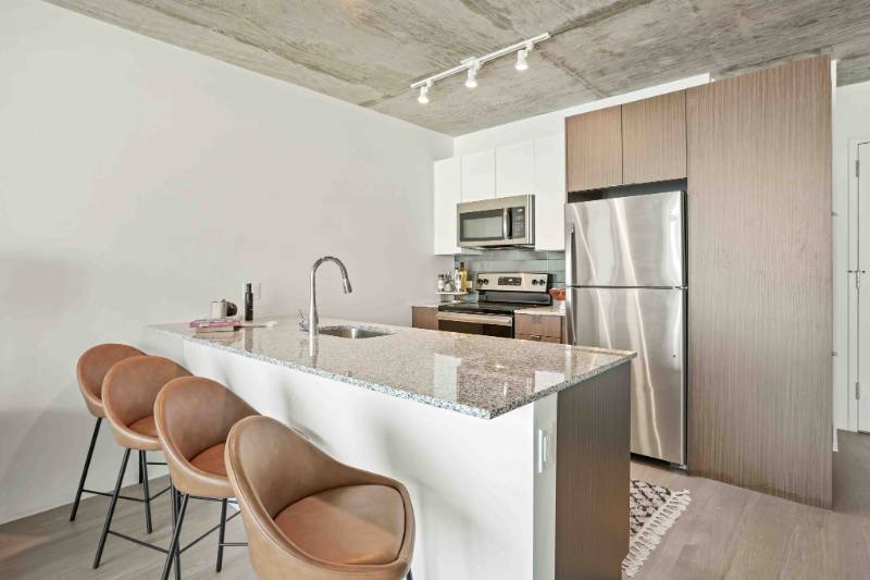 Apartment for rent at 2099 S Wabash, Chicago, IL 60616
