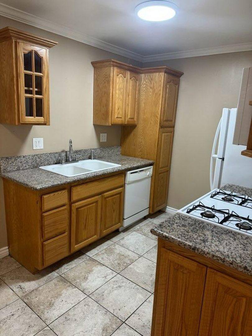 Apartment for rent at 5219 - 5223 Tyler Ave, Temple City, CA 91780