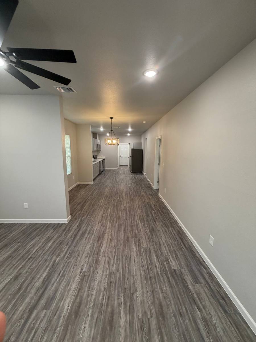 House for rent at 1623 W Ashby Place, San Antonio, TX 78201