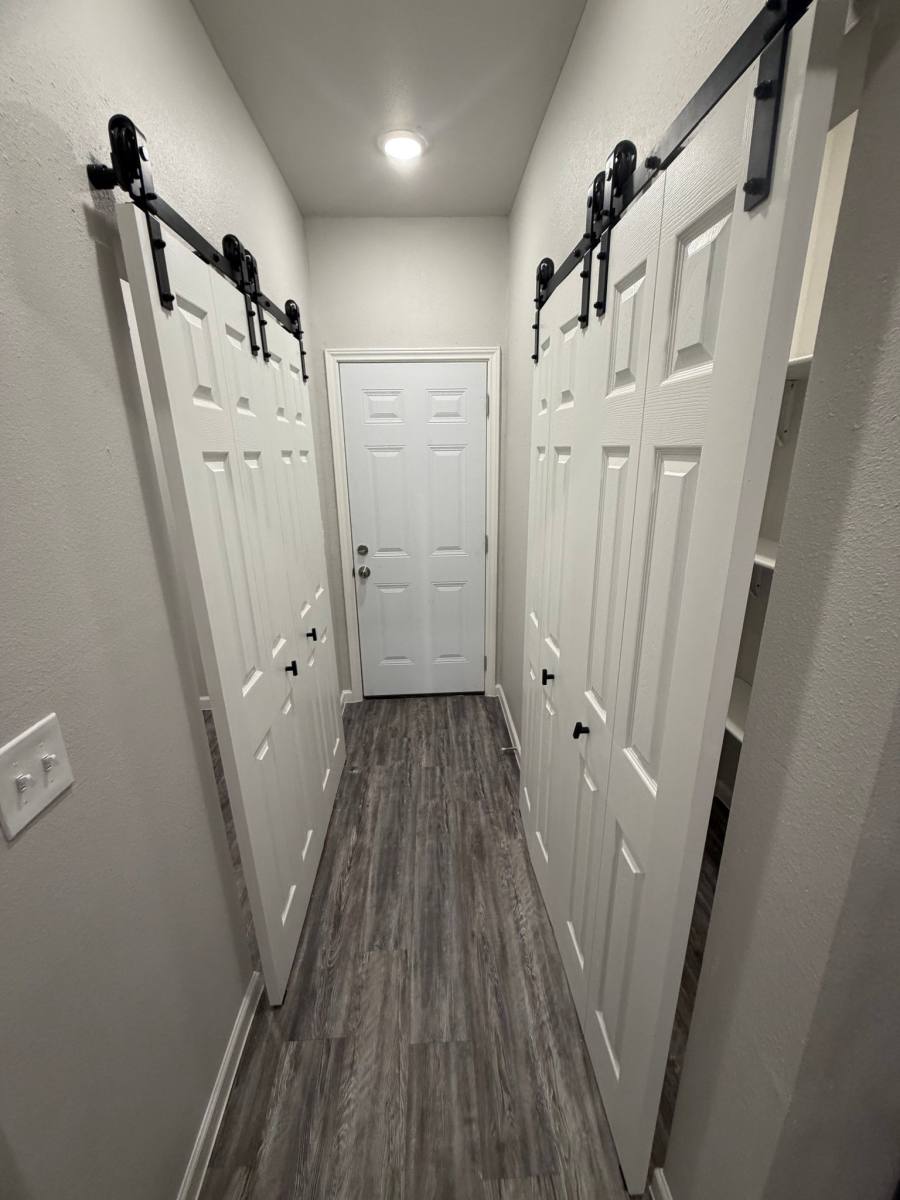 House for rent at 1623 W Ashby Place, San Antonio, TX 78201