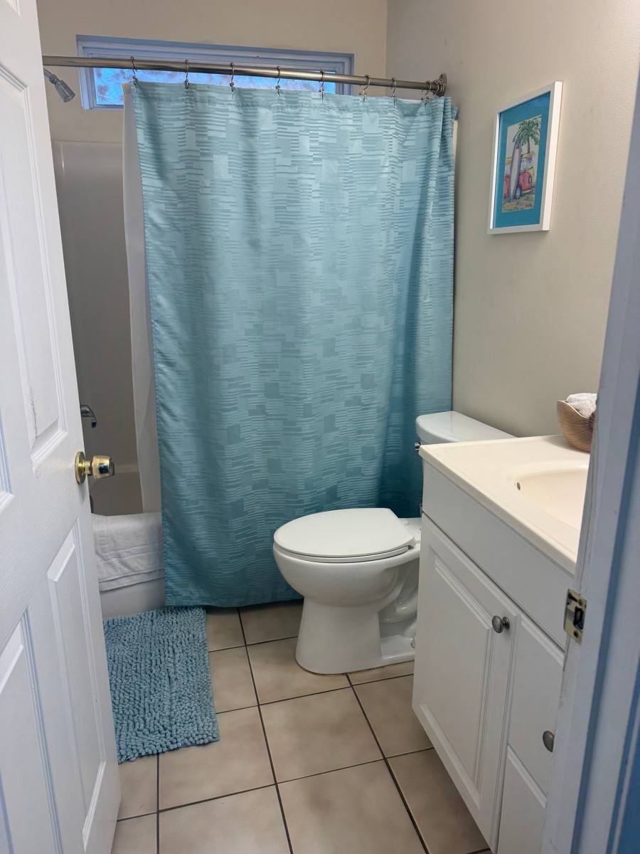 House for rent at 7339 Leghorn St, Savannah, GA 31406