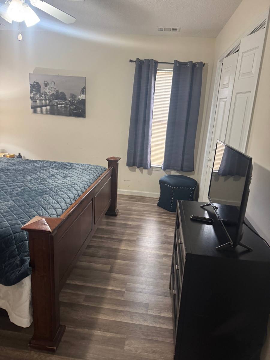 House for rent at 7339 Leghorn St, Savannah, GA 31406