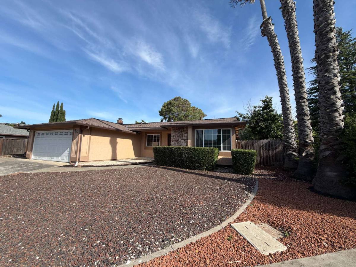 House for rent at 1089 Honey Court, Pittsburg, CA 94565