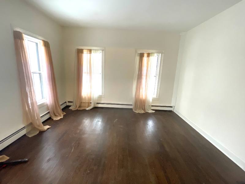 Apartment for rent at 141 W St #1, Litchfield, CT 06759