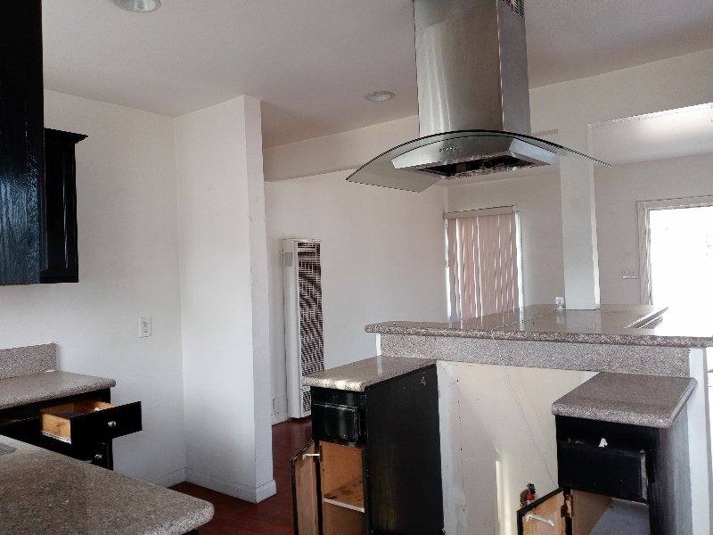 Apartment for rent at 237 S Matthisen Ave, Compton, CA 90220
