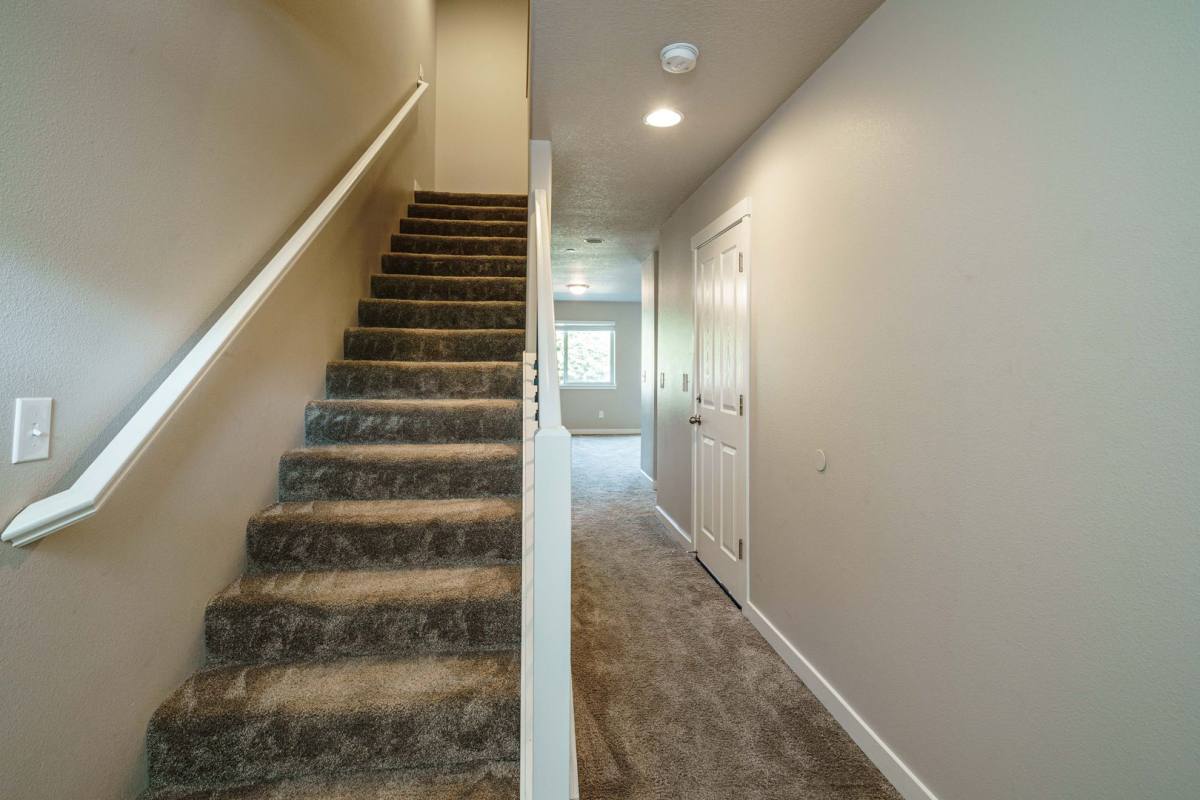 Townhouse for rent at 10912 NE 8th Circle, Vancouver, WA 98664