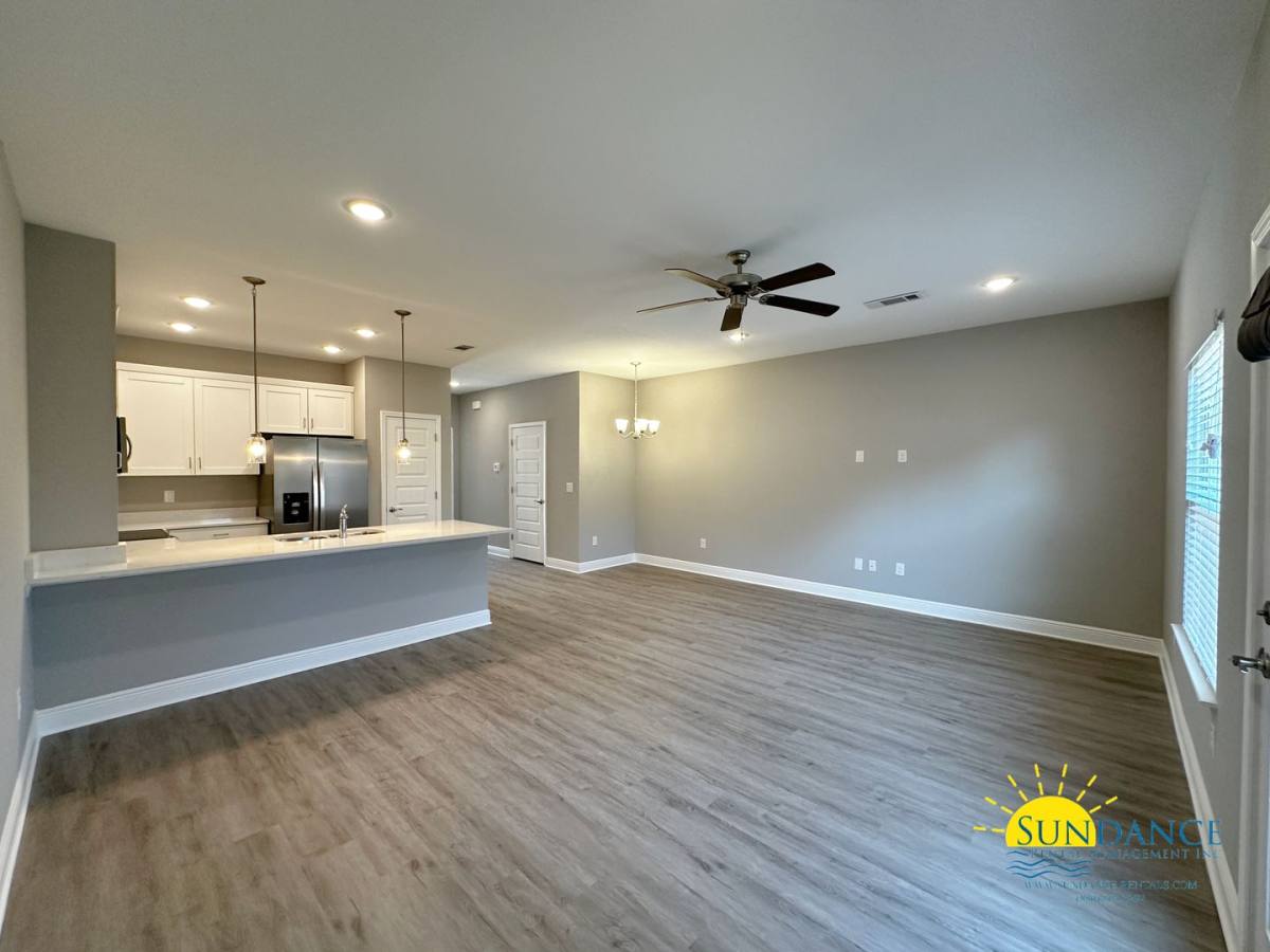 Townhouse for rent at 319 Carmel Dr, Fort Walton Beach, FL 32547