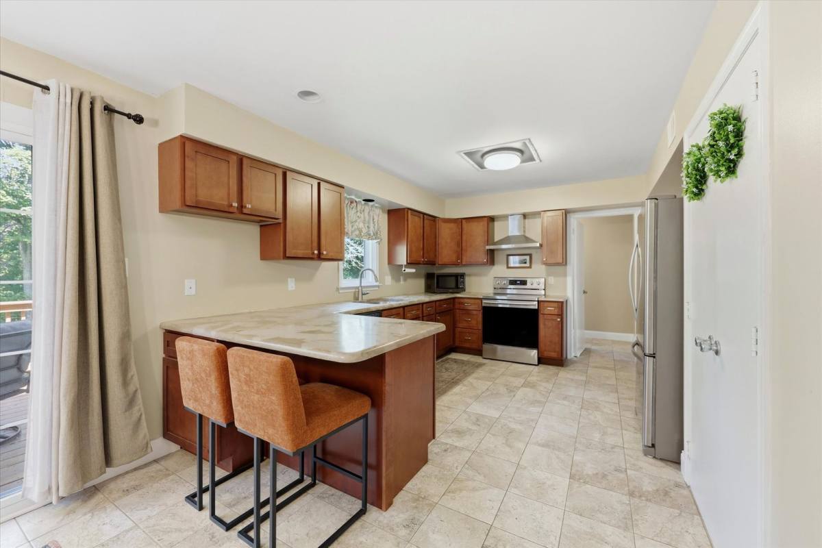 House for rent at 615 W Rosedale Ave, West Chester, PA 19382